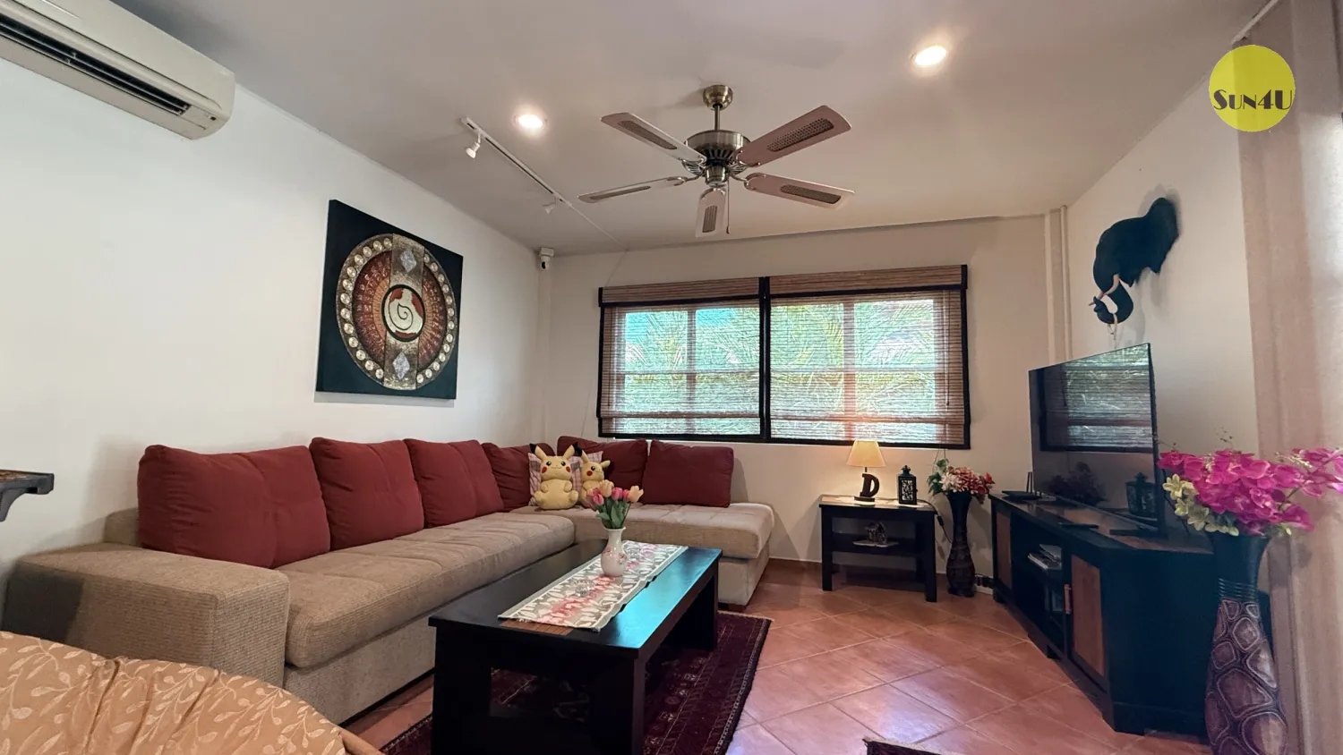 Family-Friendly 2BR Villa with Kitchen | Walk to Beach & Pool