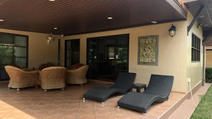 Family-Friendly 2BR Villa with Kitchen | Walk to Beach & Pool
