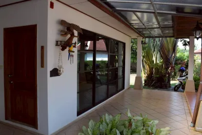 BR22 - Private Pool Villa - 3BR Multi-Family in Mae Phim - Sleeps 8