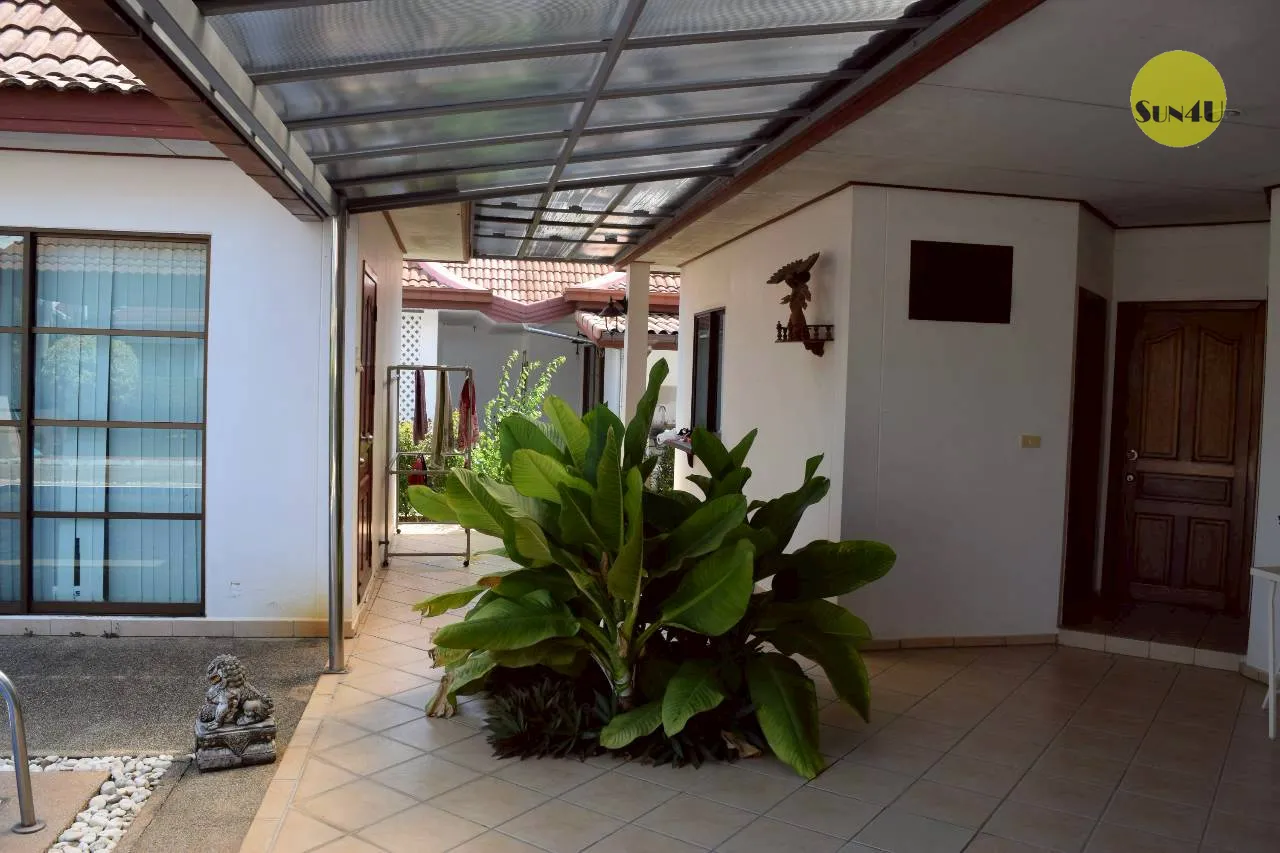 BR22 - Private Pool Villa - 3BR Multi-Family in Mae Phim - Sleeps 8