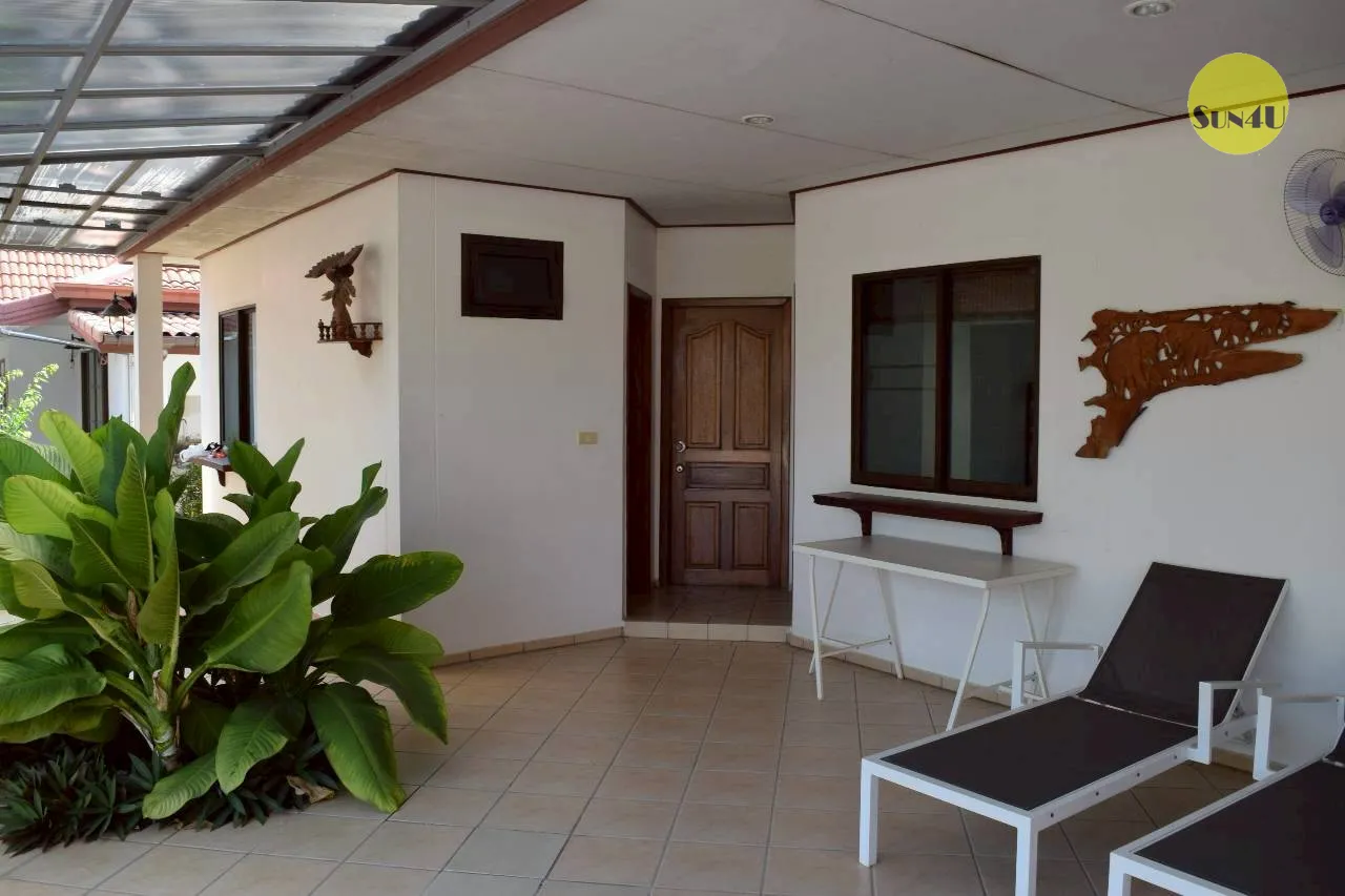 BR22 - Private Pool Villa - 3BR Multi-Family in Mae Phim - Sleeps 8