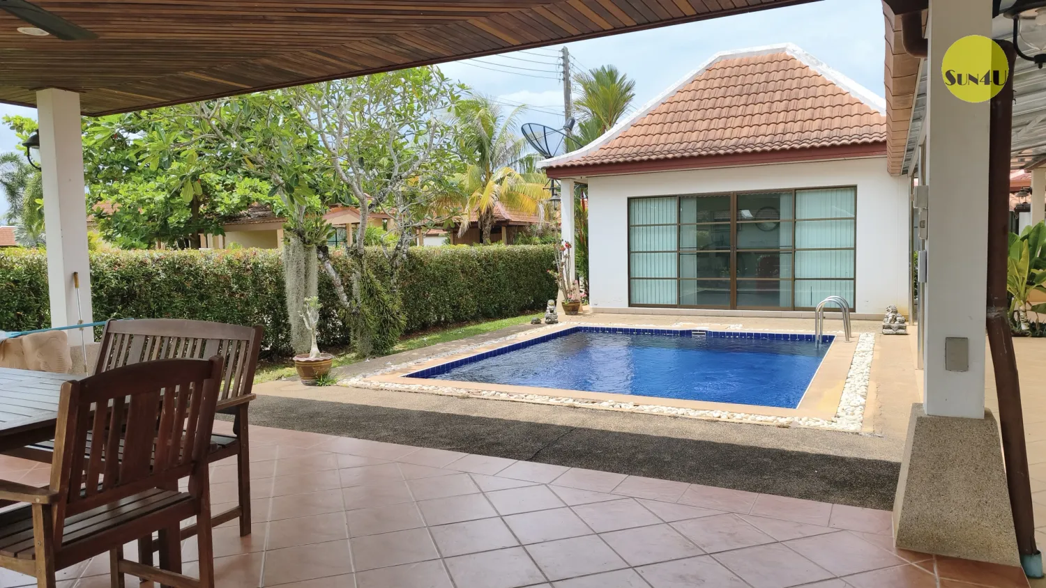 BR22 - Private Pool Villa - 3BR Multi-Family in Mae Phim - Sleeps 8